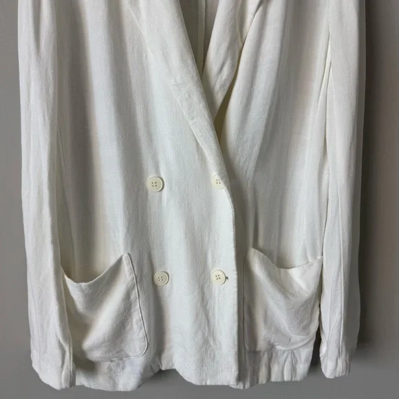 Treasure & Bond Bouncy Oversized Linen Cotton Blend Blazer Top - Picture 2 of 7
